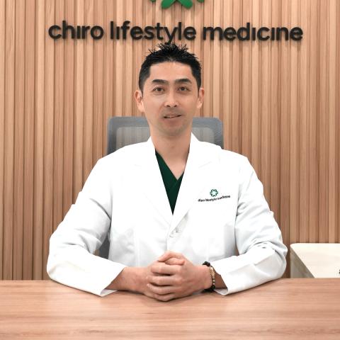 Dr. Aki Ogura, D.C